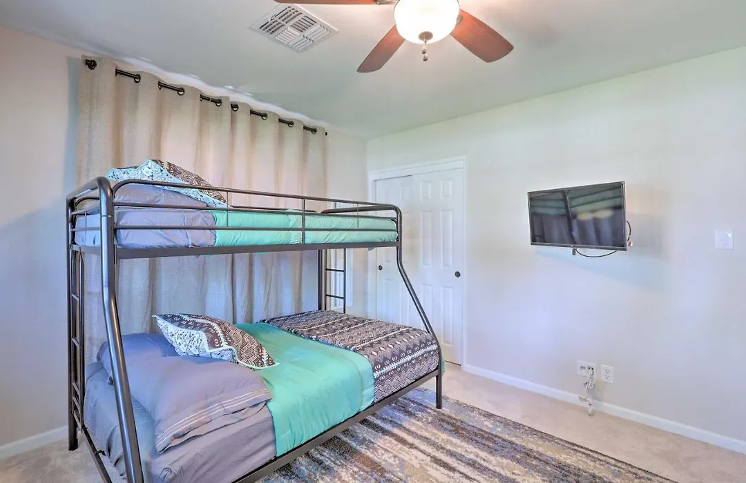 Pet-Friendly Phoenix Home With Private Pool And Yard!-1
