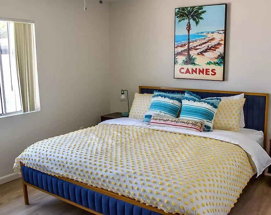 Newly Remodeled Mid Century Saguaro House-1
