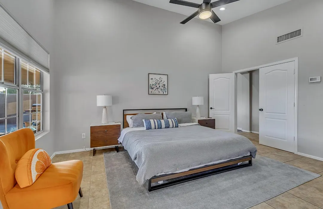 Luxe Phoenix Getaway-1