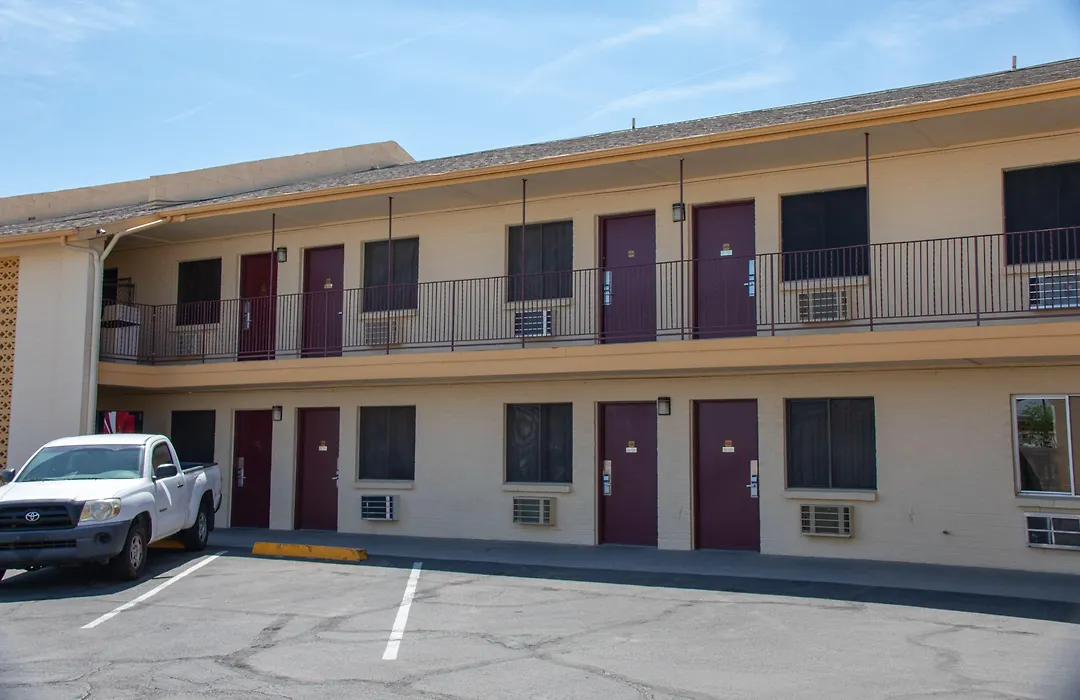 Travel Inn-1