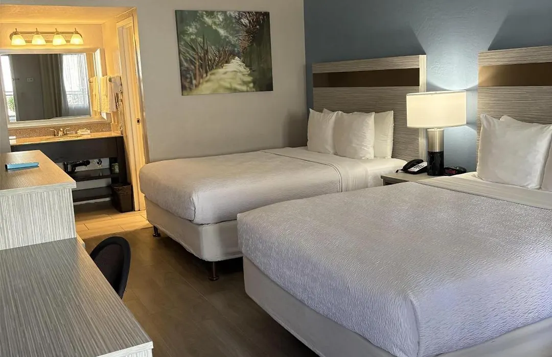 Surestay Innsuites Phoenix Hotel & Suites By Best Western-1