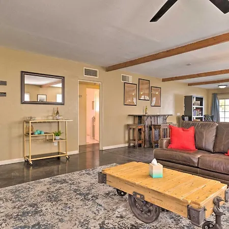 Work, Play, Explore! Cottage 2 Mi To Dtwn Phoenix-2