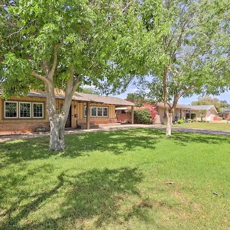 Pet-Friendly Phoenix Home With Private Pool And Yard!-3