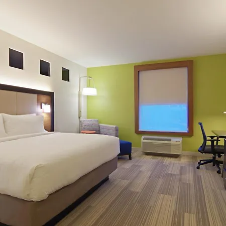 Holiday Inn Express & Suites - Phoenix North - Scottsdale By Ihg-3