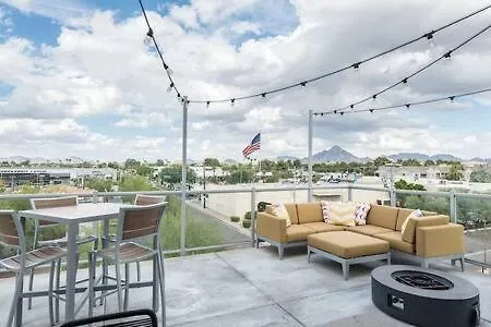 Paradise Cozysuites With Pool And Jacuzzi 11-2