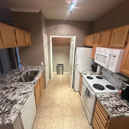 Cozy Condo In Gated Community With Pool By Phx Airport, Tempe, And Old Town-3