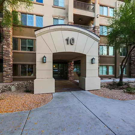 Villa Toscana Condo-3