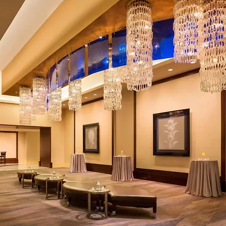 Renaissance Phoenix Downtown Hotel-3