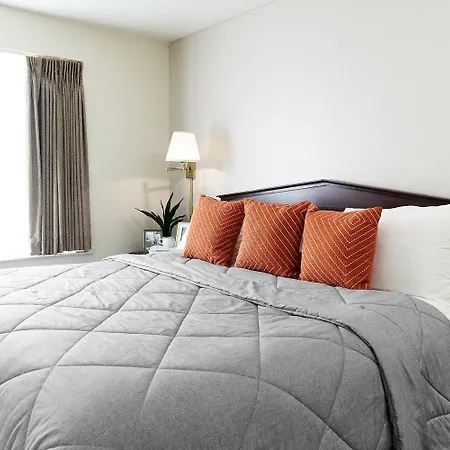 Intown Suites Extended Stay Phoenix Az - Chandler-2