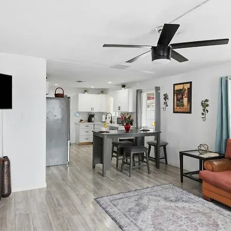 Ultra Cozy Casita By Dtwn Phx-2