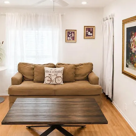 Unit 4 - Walkable Roosevelt Row 1Br 1Ba Downtown Stay-2
