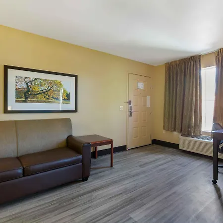 Extended Stay America Select Suites - Phoenix - Airport - E Oak St-3